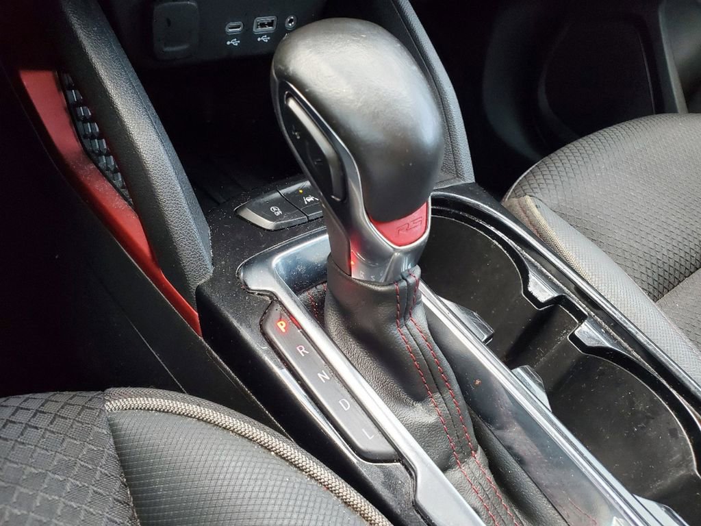 Used 2023 Chevrolet TrailBlazer RS image 23