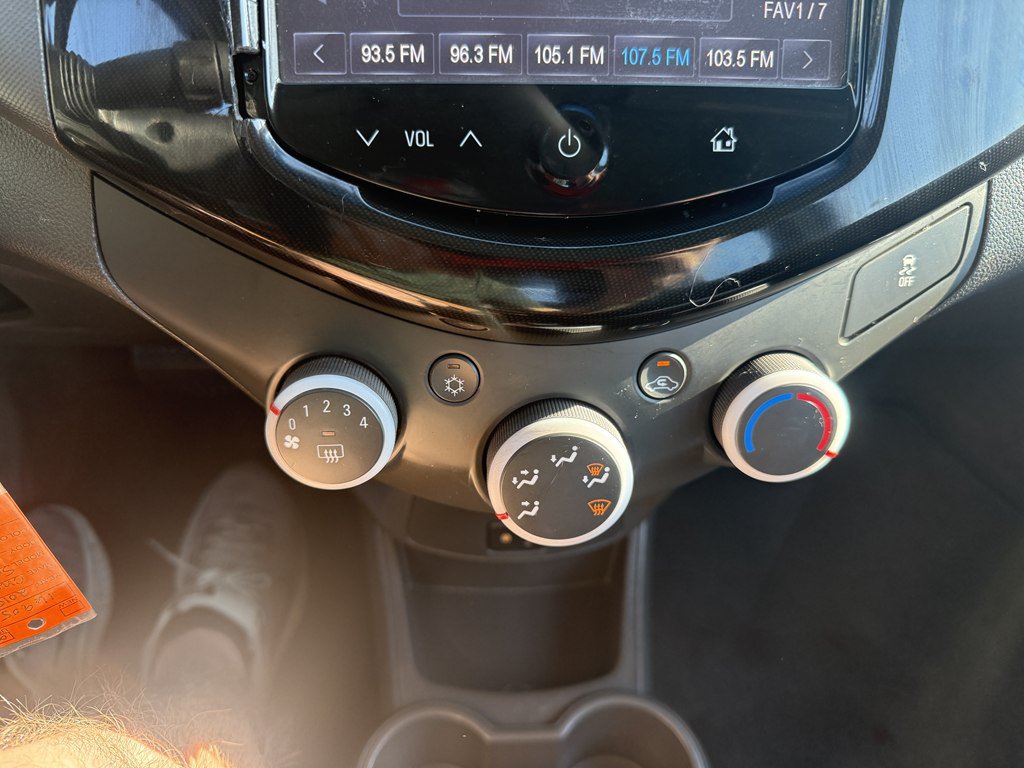 Used 2015 Chevrolet Spark LT FWD image 17