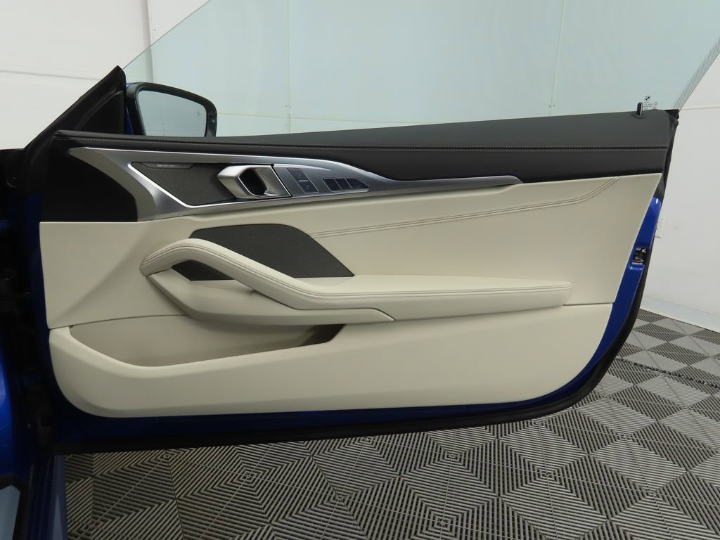New 2026 BMW 840i Convertible w/ Comfort Seating Package image 23