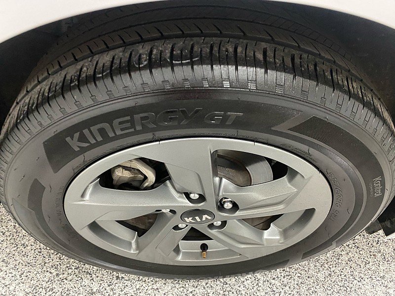 Used 2021 Kia K5 LXS image 21