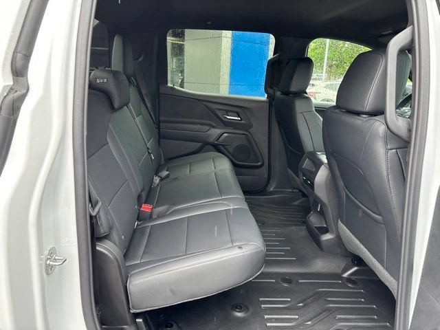 New 2024 Chevrolet Silverado EV W/T AWD/4WD image 35