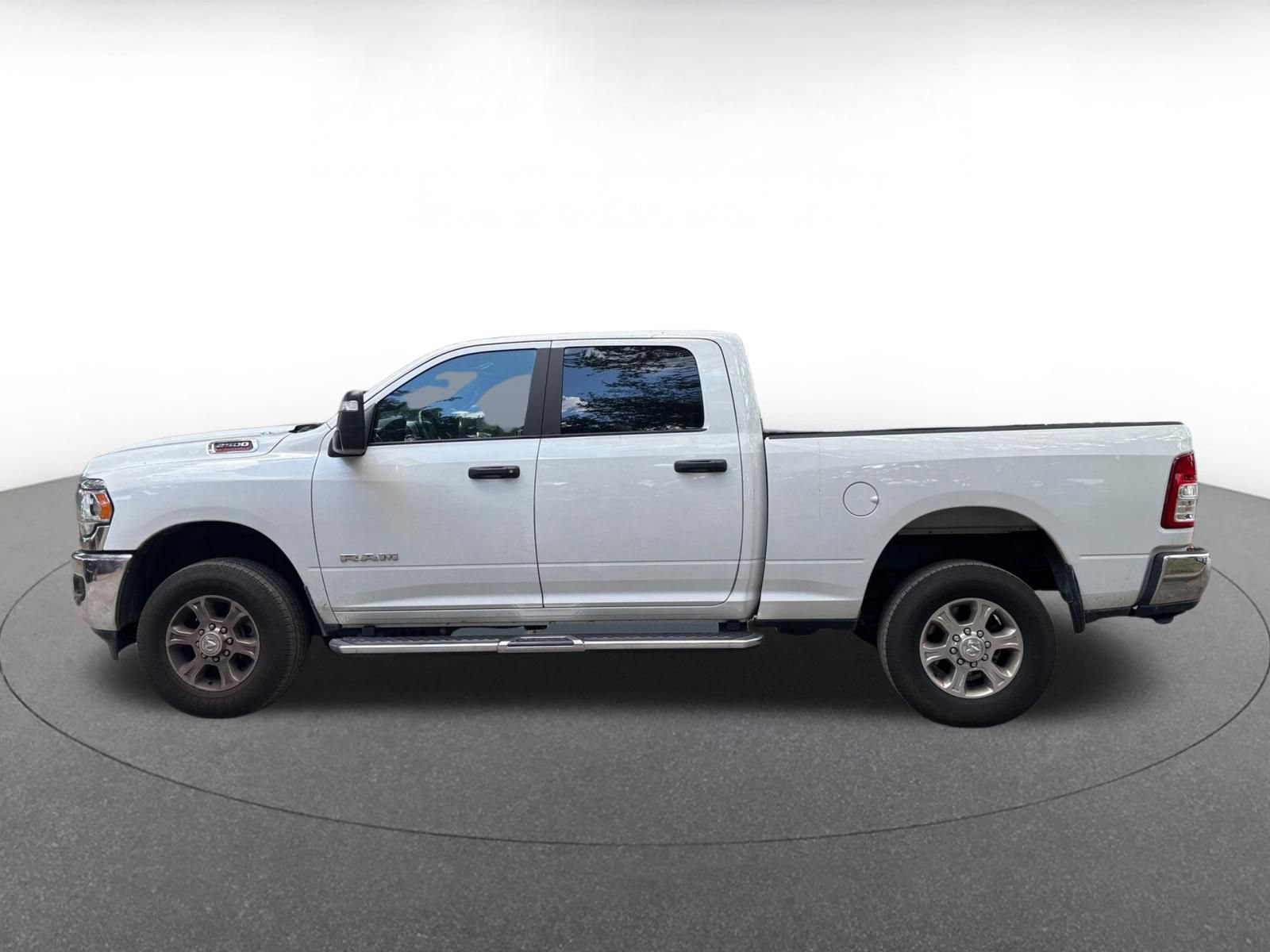 Used 2024 RAM 2500 Big Horn w/ Bed Utility Group AWD/4WD image 4