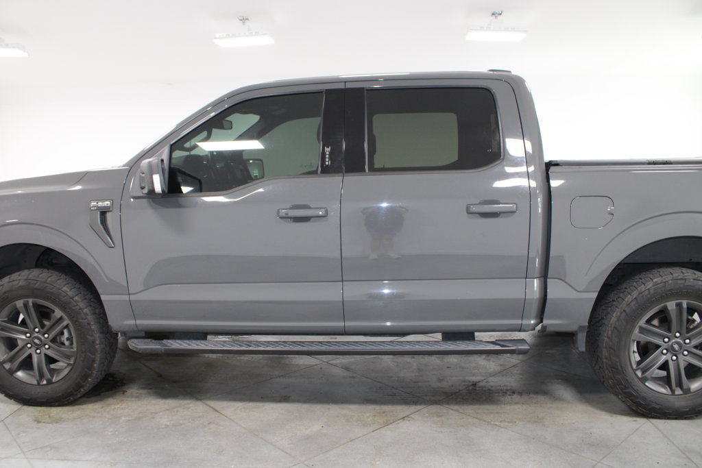 Used 2021 Ford F150 XLT w/ Equipment Group 302A High AWD/4WD image 6