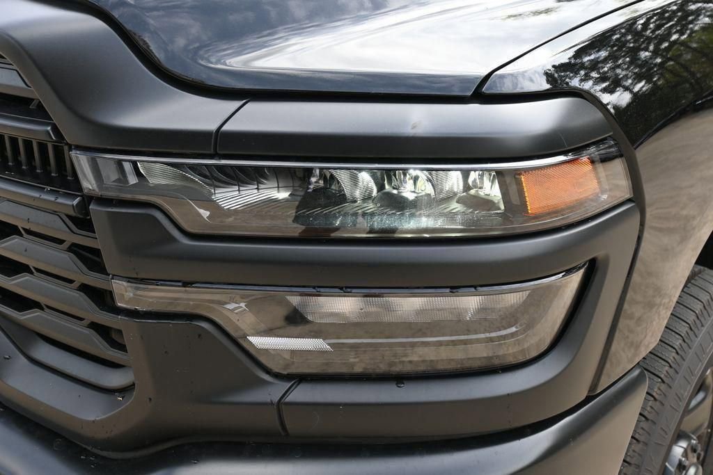 New 2026 RAM 2500 Tradesman image 25