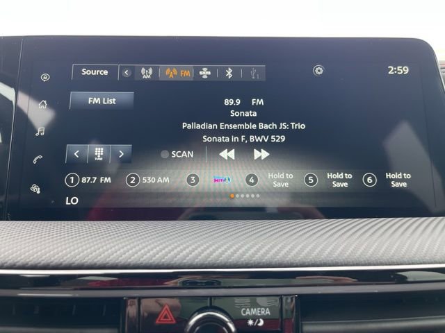 New 2025 Nissan Kicks SR image 20