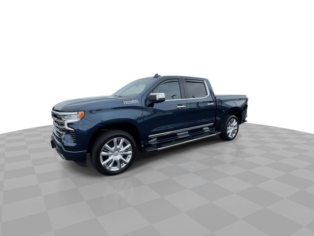 Used 2022 Chevrolet Silverado 1500 High Country w/ High Country Premium Package AWD/4WD image 4