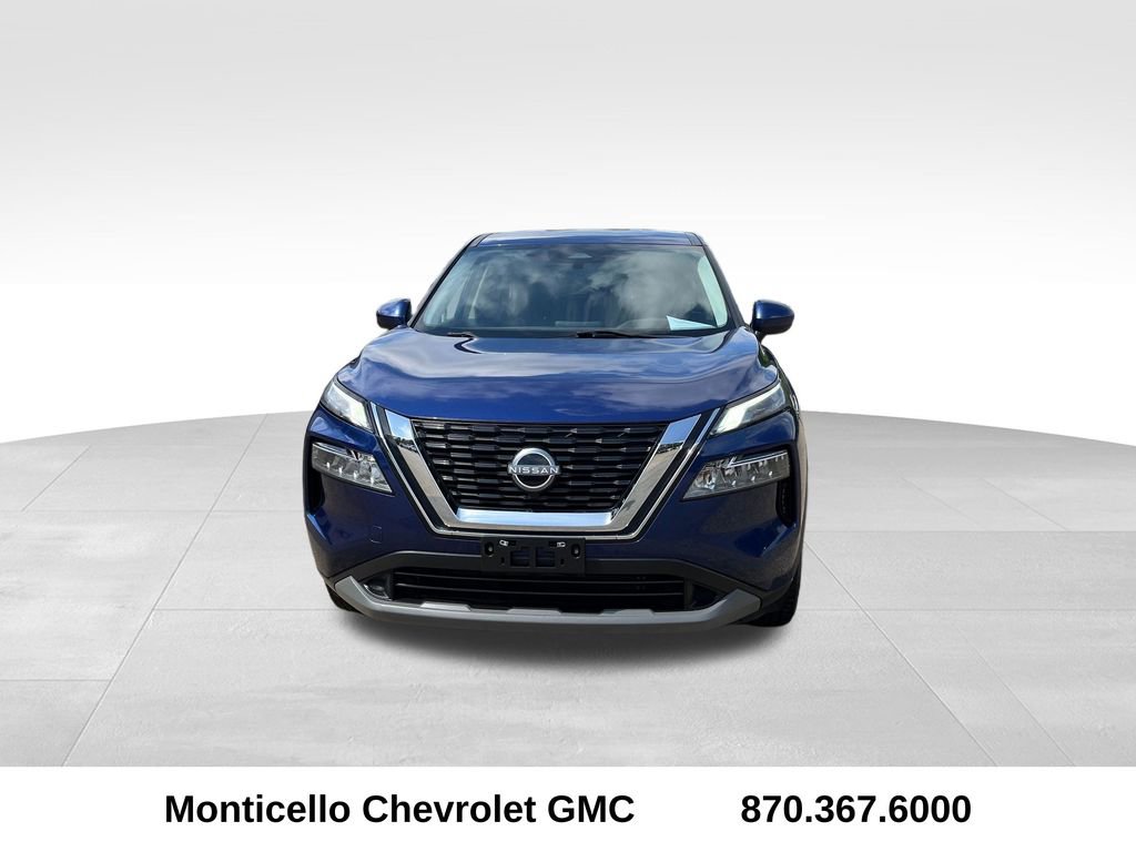 Used 2023 Nissan Rogue SV image 8