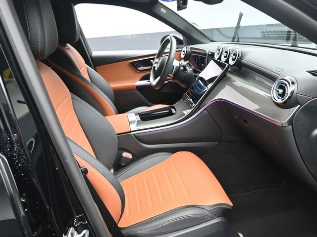 Used 2025 Mercedes-Benz GLC 300 image 30