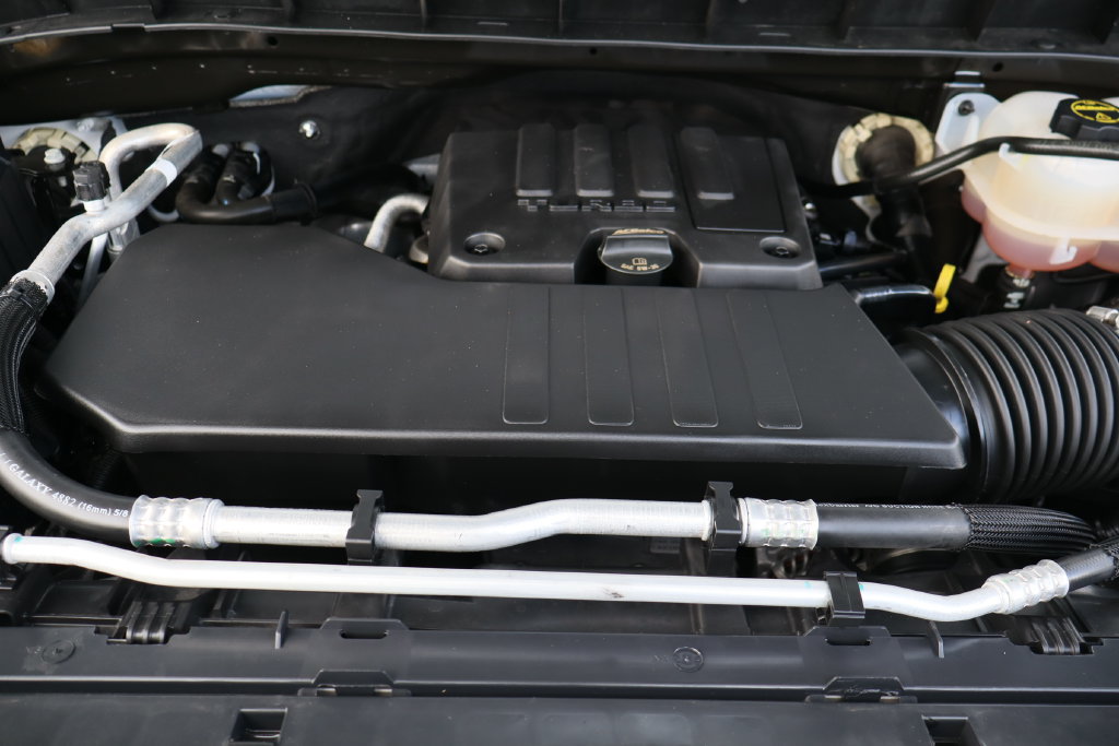 Certified 2025 Chevrolet Silverado 1500 W/T AWD/4WD image 30