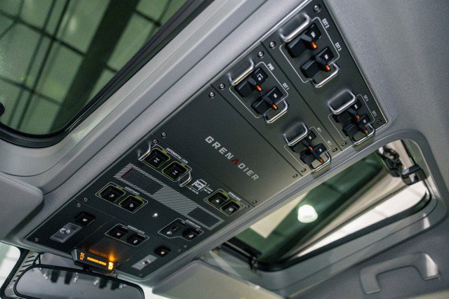 Used 2025 INEOS Grenadier image 32