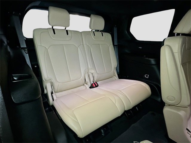 Used 2023 Jeep Grand Cherokee L Limited image 21