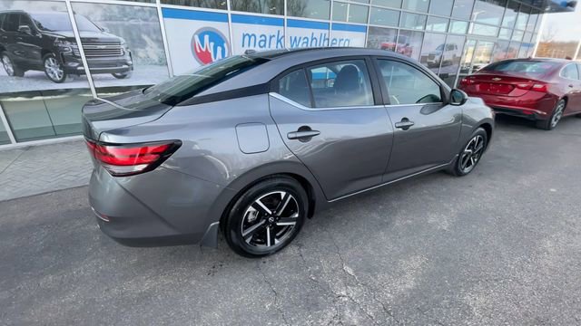 Used 2025 Nissan Sentra SV w/ Trunk Package image 8