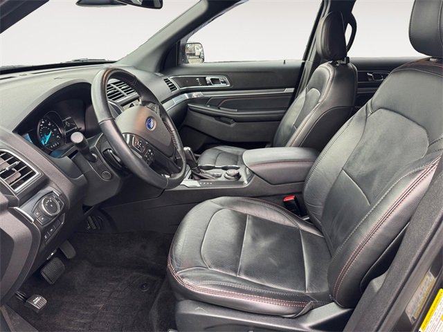 Used 2018 Ford Explorer Sport w/ Equipment Group 401A image 9