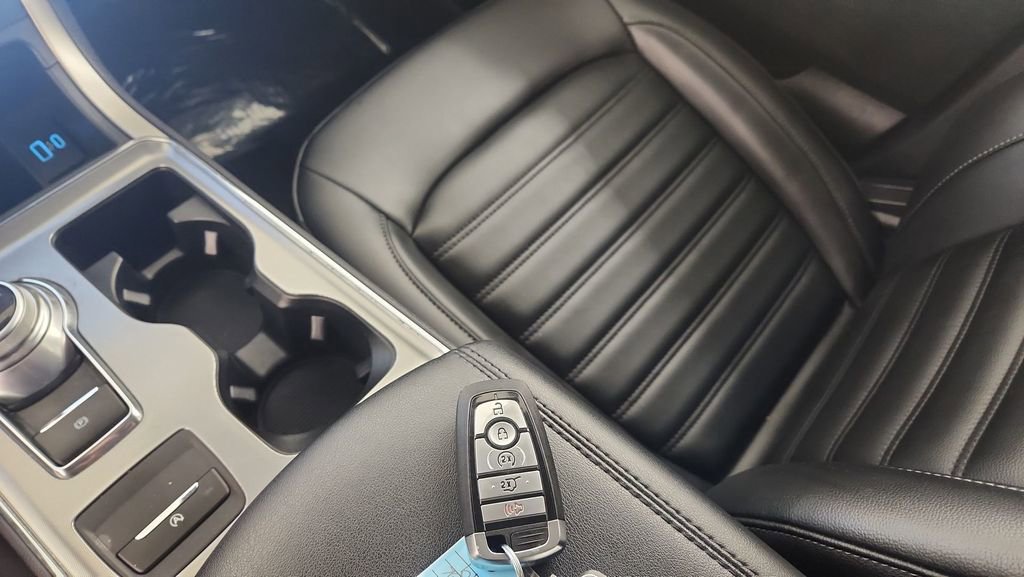 Used 2022 Ford Edge SEL w/ Convenience Package image 20