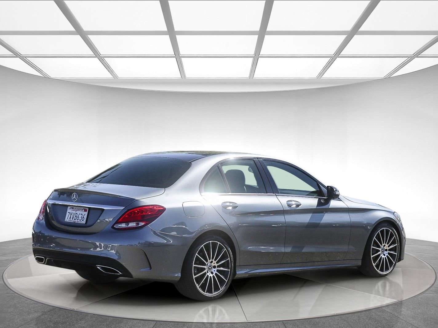 Certified 2017 Mercedes-Benz C 300 Sedan image 4