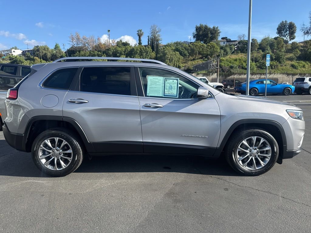 Used 2019 Jeep Cherokee Latitude Plus image 9