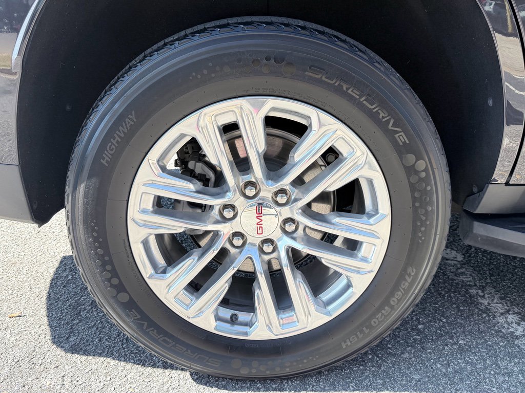 Used 2024 GMC Yukon SLT image 32