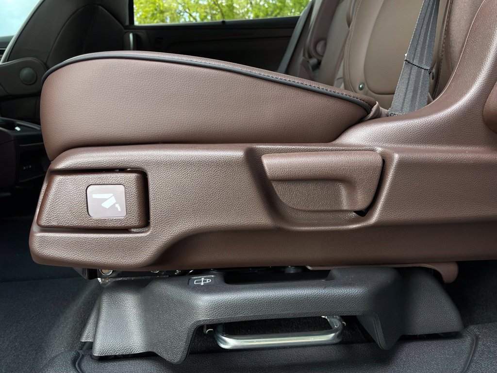 New 2027 Honda Odyssey Touring image 42