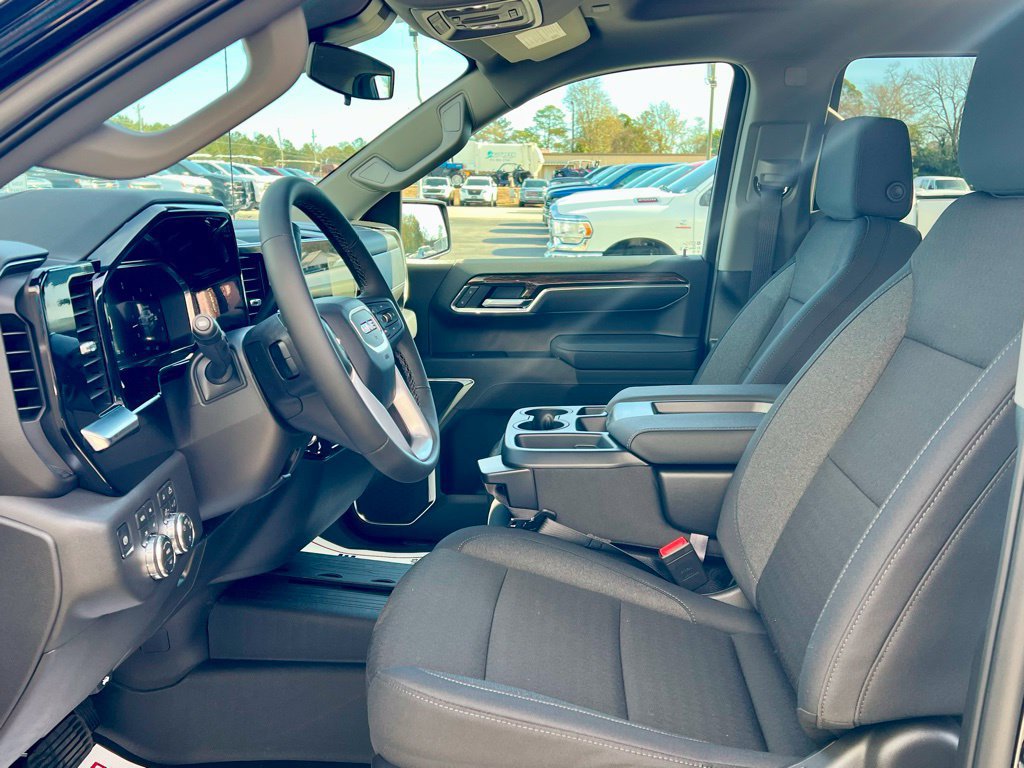 New 2026 GMC Sierra 1500 SLE AWD/4WD image 8