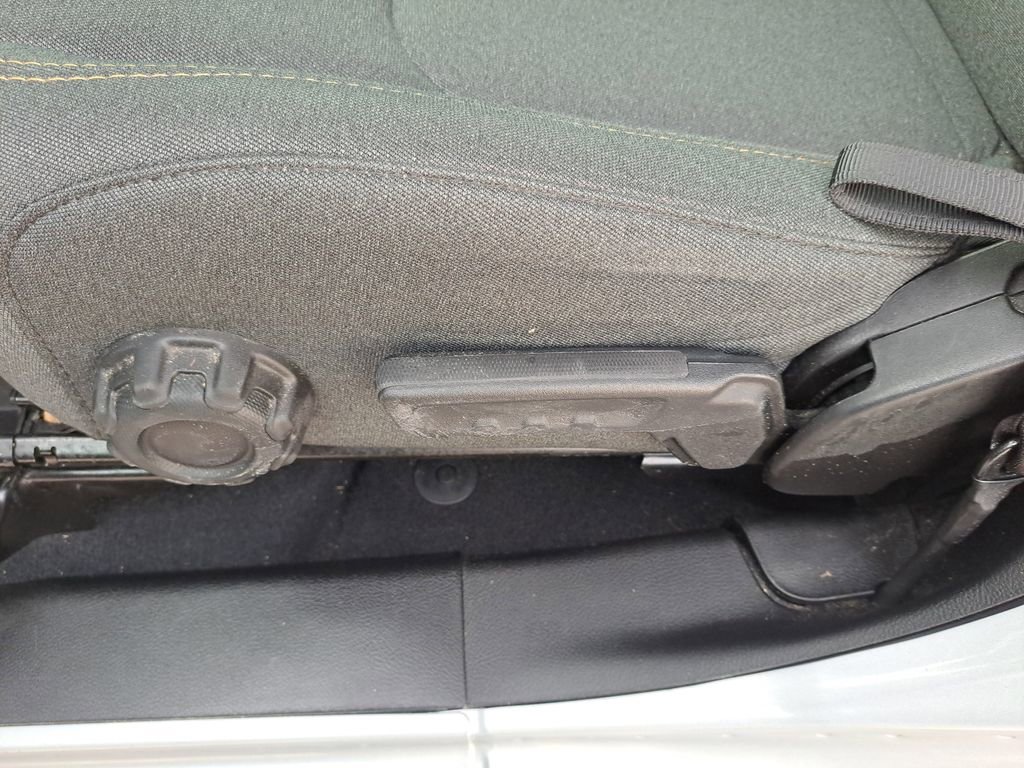 Used 2024 Jeep Wrangler Sport image 16