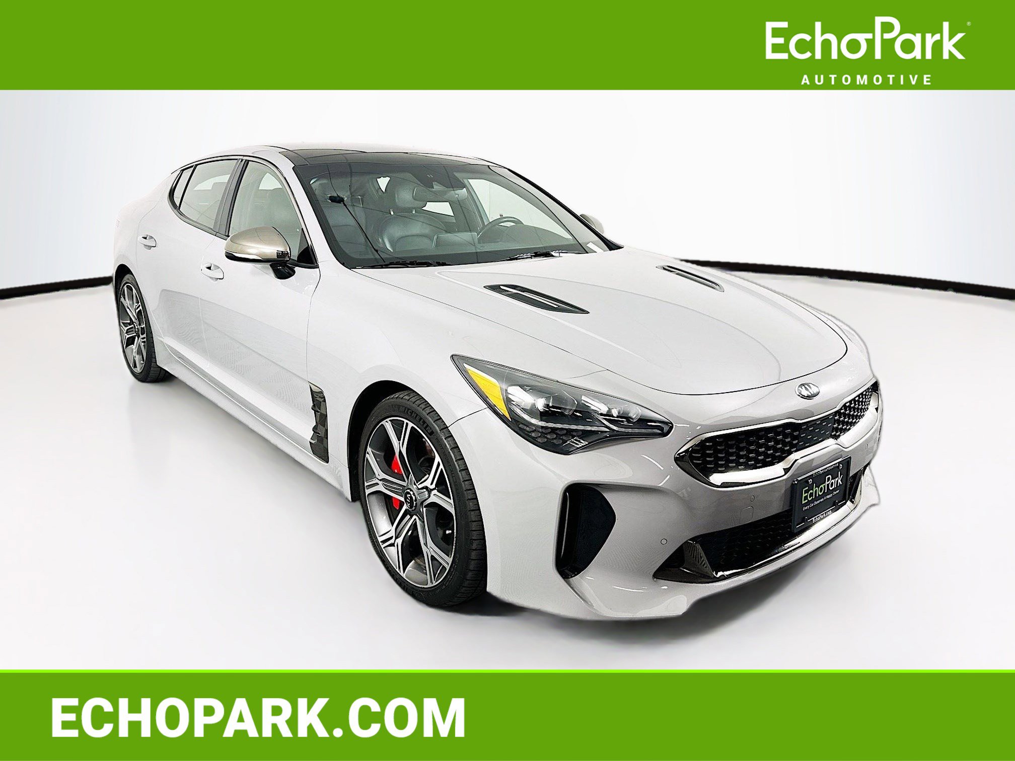 Used 2020 Kia Stinger GT1 image 1