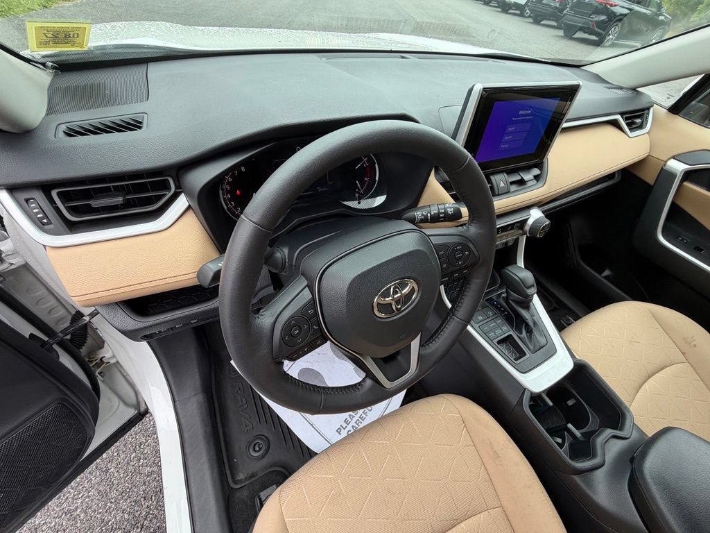 Used 2023 Toyota RAV4 XLE w/ XLE Grade Weather Package AWD/4WD image 12