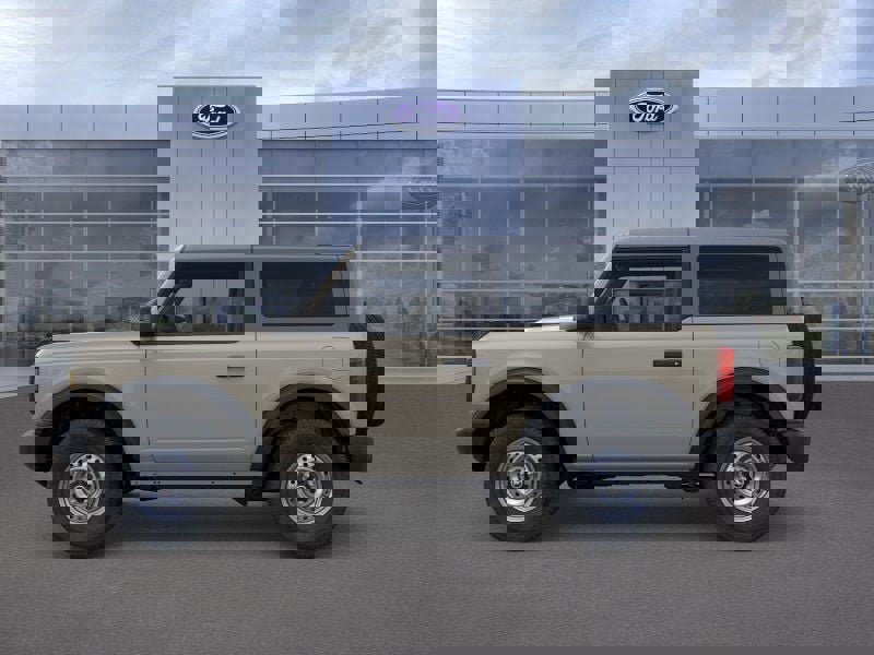 New 2026 Ford Bronco 2-Door image 3