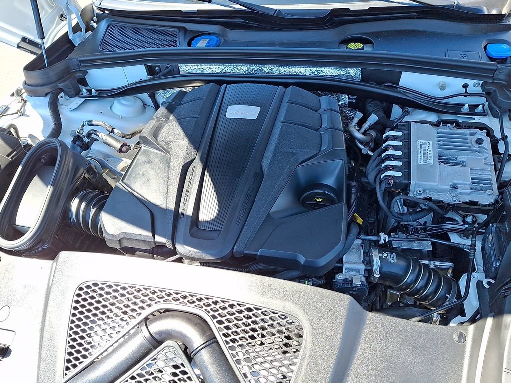 Used 2021 Porsche Macan S AWD/4WD image 41
