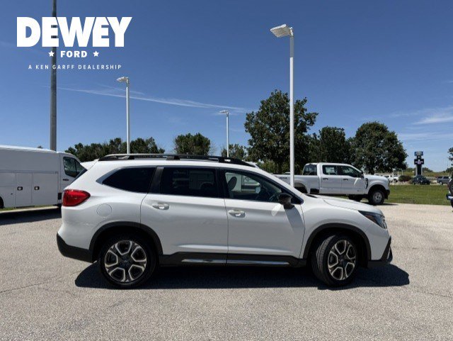 Used 2024 Subaru Ascent Limited AWD/4WD image 9
