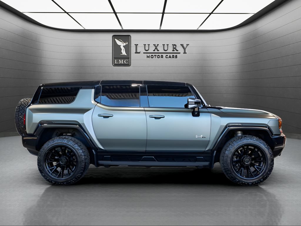 Used 2024 GMC Hummer EV 3X AWD/4WD image 9