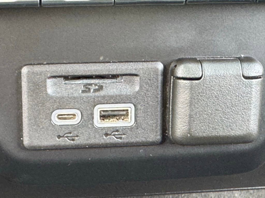 Used 2021 Chevrolet Silverado 1500 LT w/ All Star Edition Plus image 27