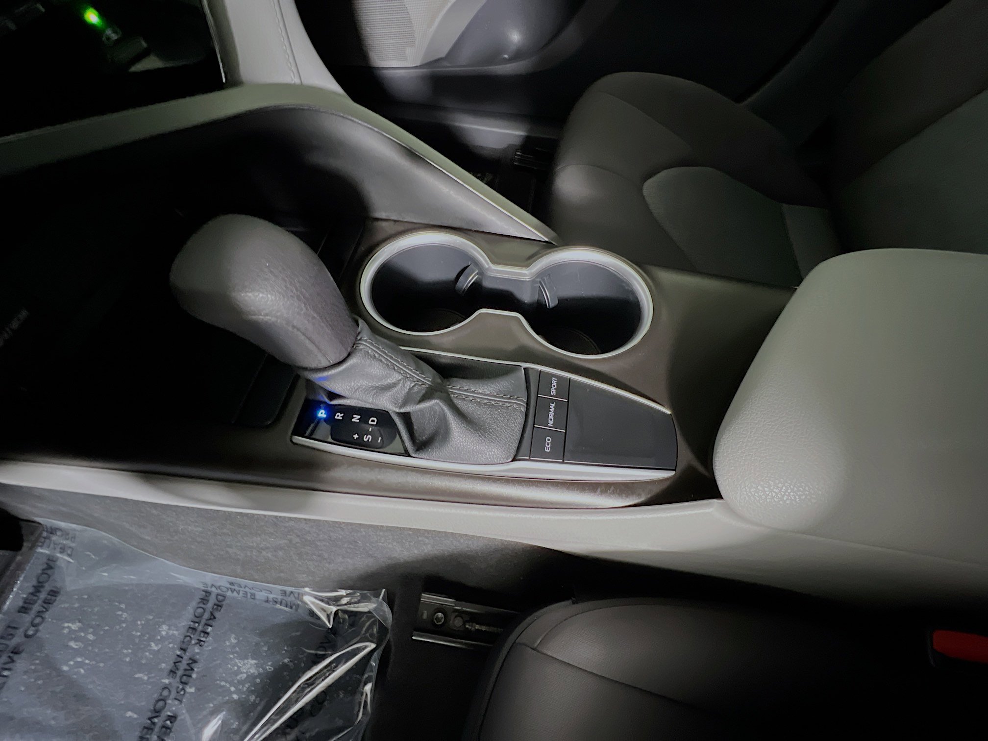 Used 2023 Toyota Camry LE image 24