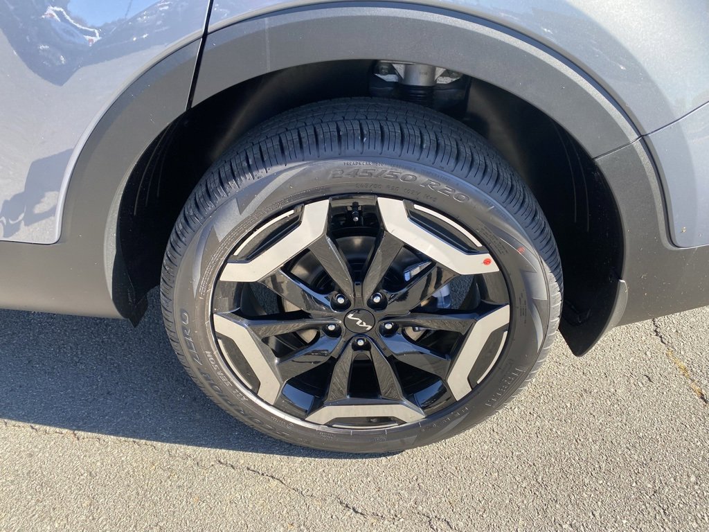 New 2025 Kia Telluride S image 32