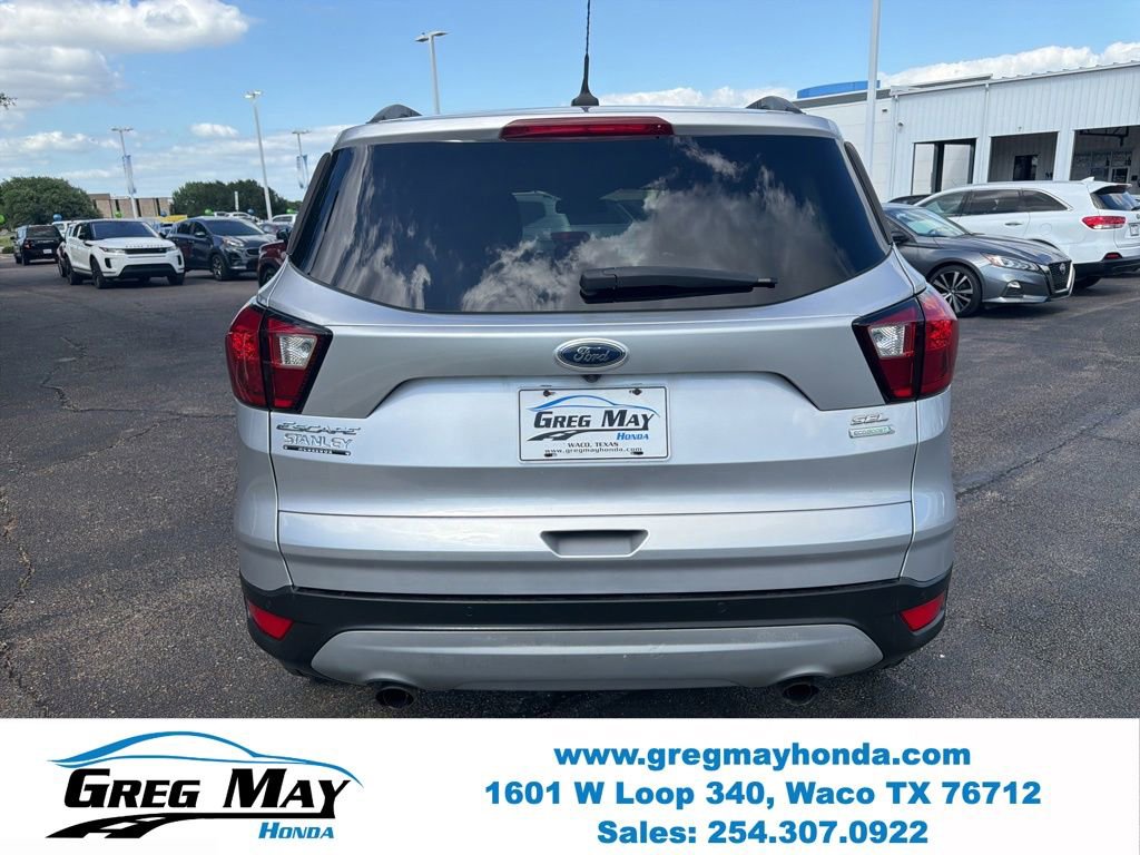Used 2019 Ford Escape SEL FWD image 4