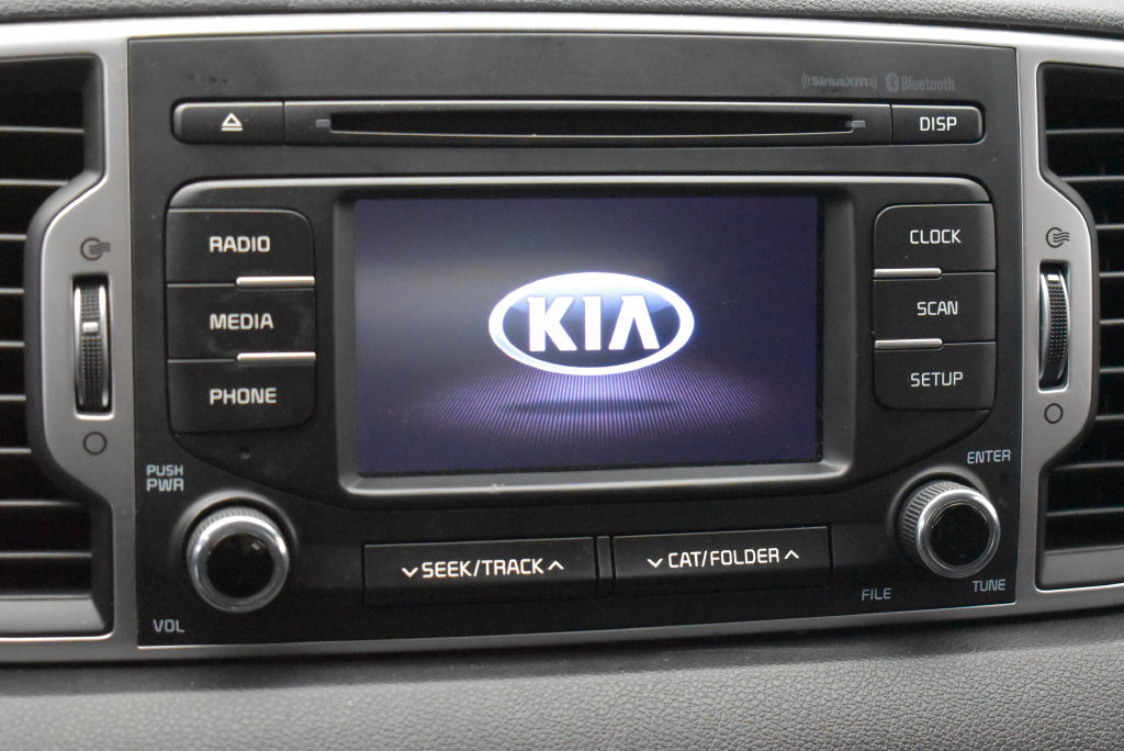 Used 2019 Kia Sportage LX AWD/4WD image 17