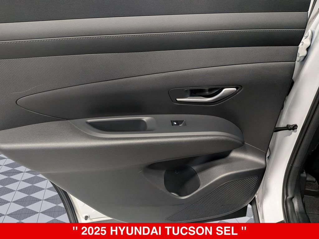 Used 2025 Hyundai Tucson SEL AWD/4WD image 27