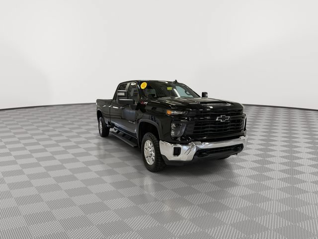 Certified 2024 Chevrolet Silverado 3500 W/T w/ WT Convenience Package AWD/4WD image 2