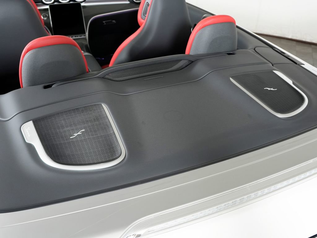 Certified 2026 Mercedes-Benz CLE 300 4MATIC Cabriolet image 17