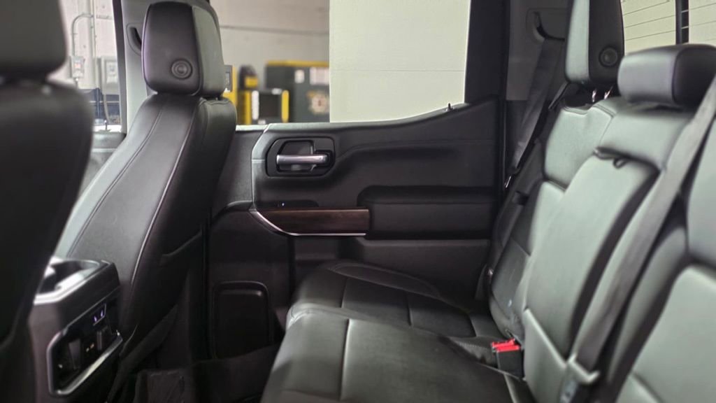 Used 2019 GMC Sierra 1500 SLT w/ SLT Premium Package image 25