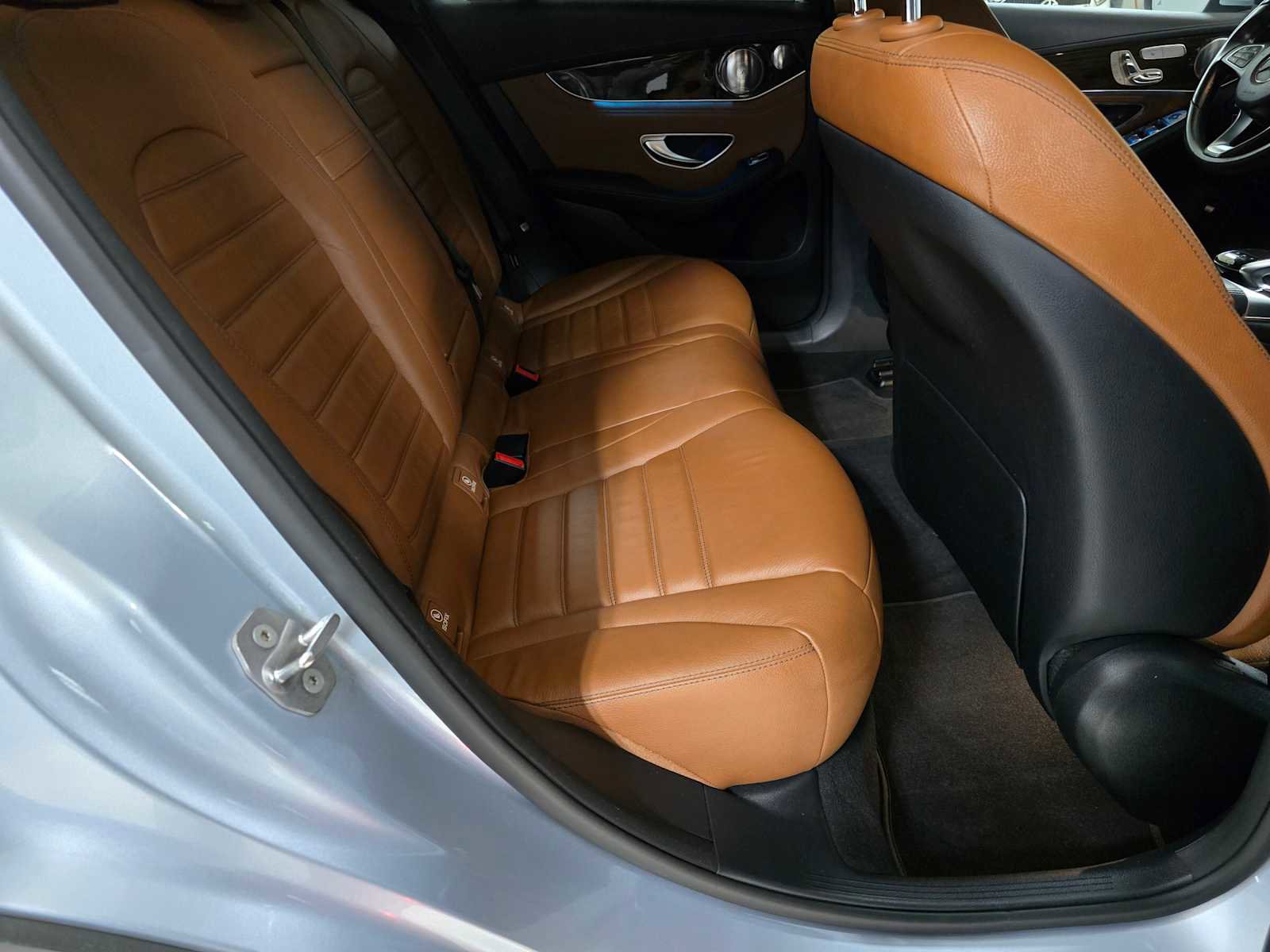 Used 2017 Mercedes-Benz GLC 300 4MATIC image 14