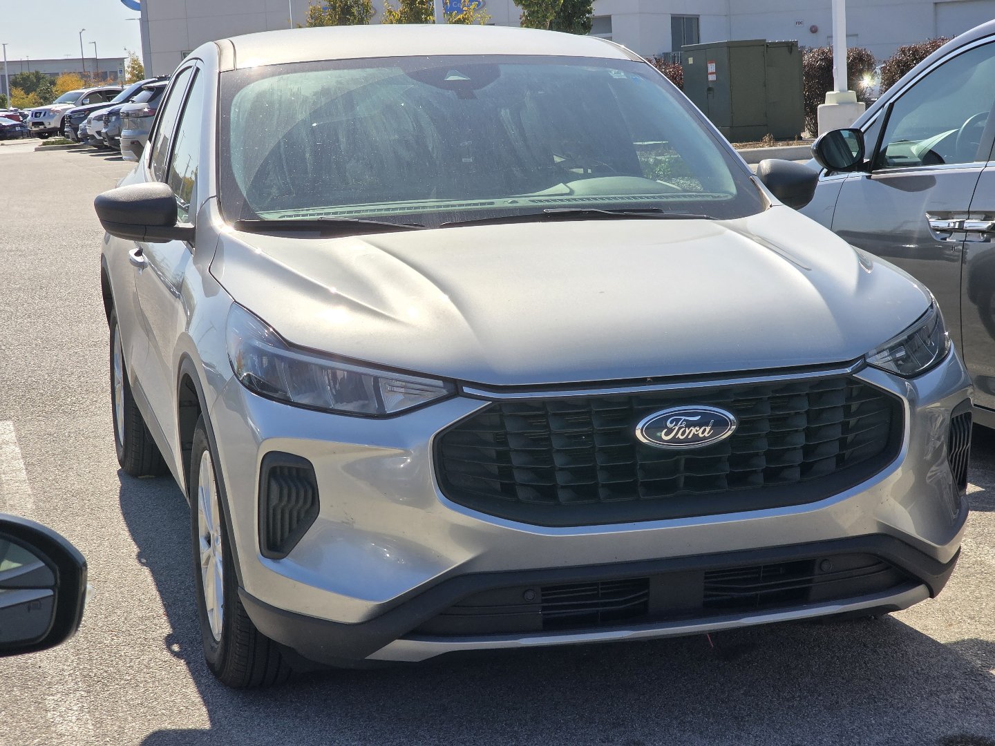 Used 2023 Ford Escape Active w/ Cold Weather Package FWD image 2