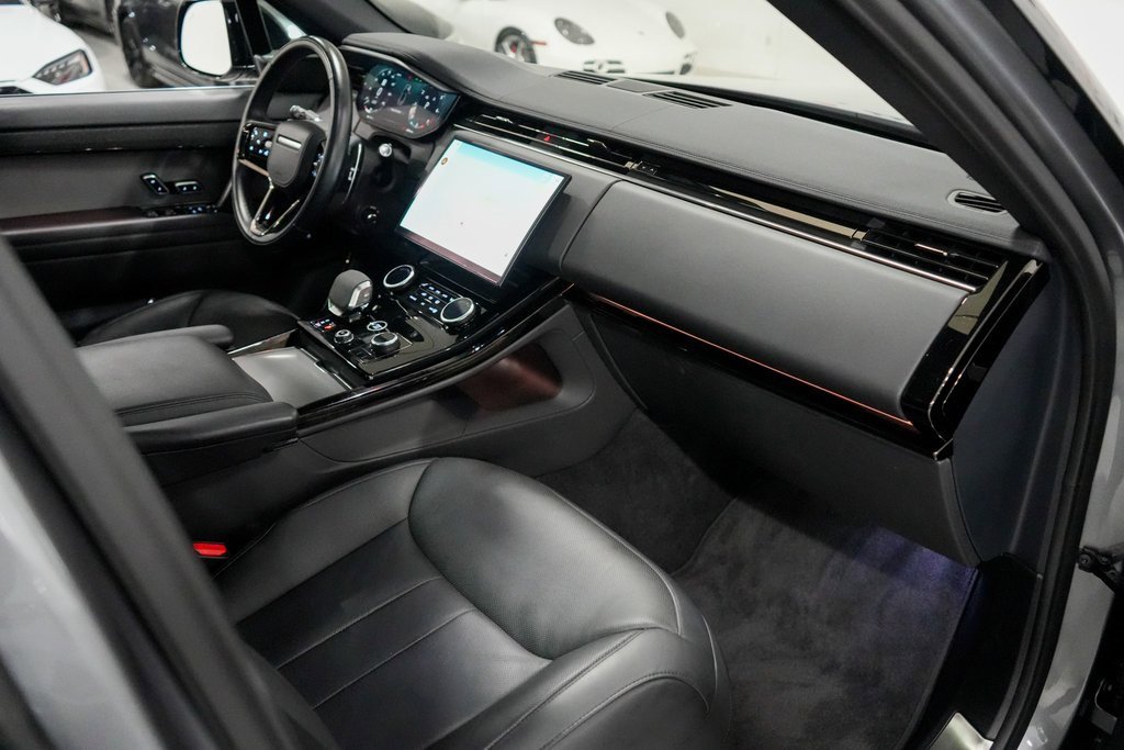 Used 2023 Land Rover Range Rover Sport SE Dynamic image 14