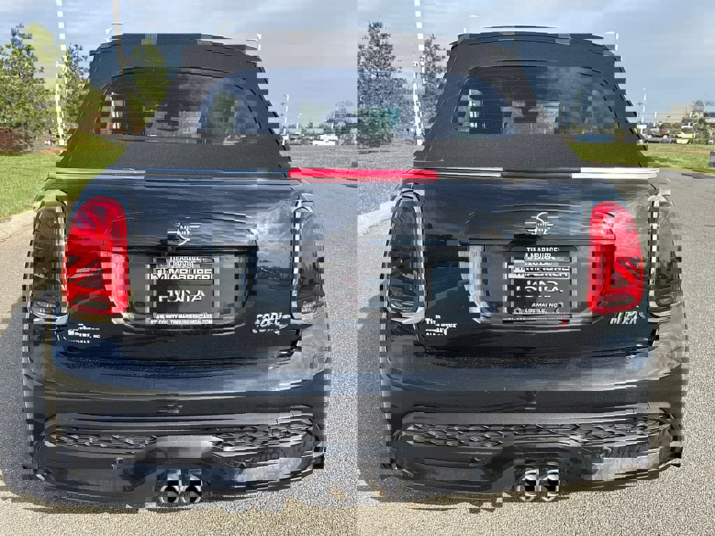 Used 2023 MINI Cooper S image 4