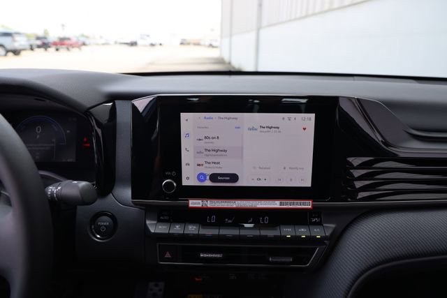 New 2026 Toyota Camry SE w/ Convenience Package image 18