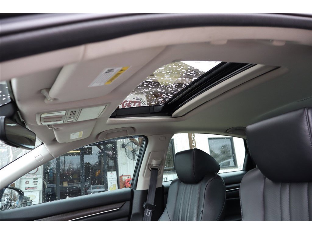 Used 2022 Honda Accord Touring image 17