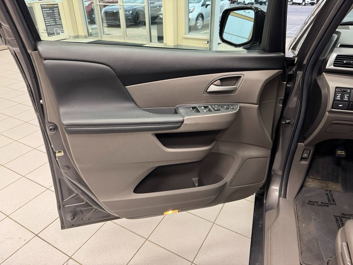 Used 2012 Honda Odyssey EX-L image 9