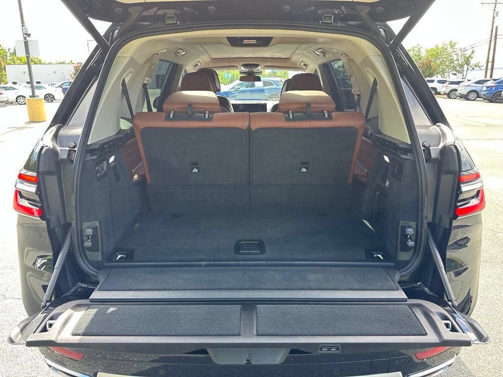 Used 2023 BMW X7 xDrive40i w/ Premium Package AWD/4WD image 30