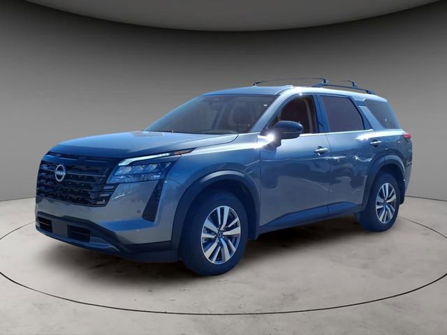 New 2026 Nissan Pathfinder SL image 1
