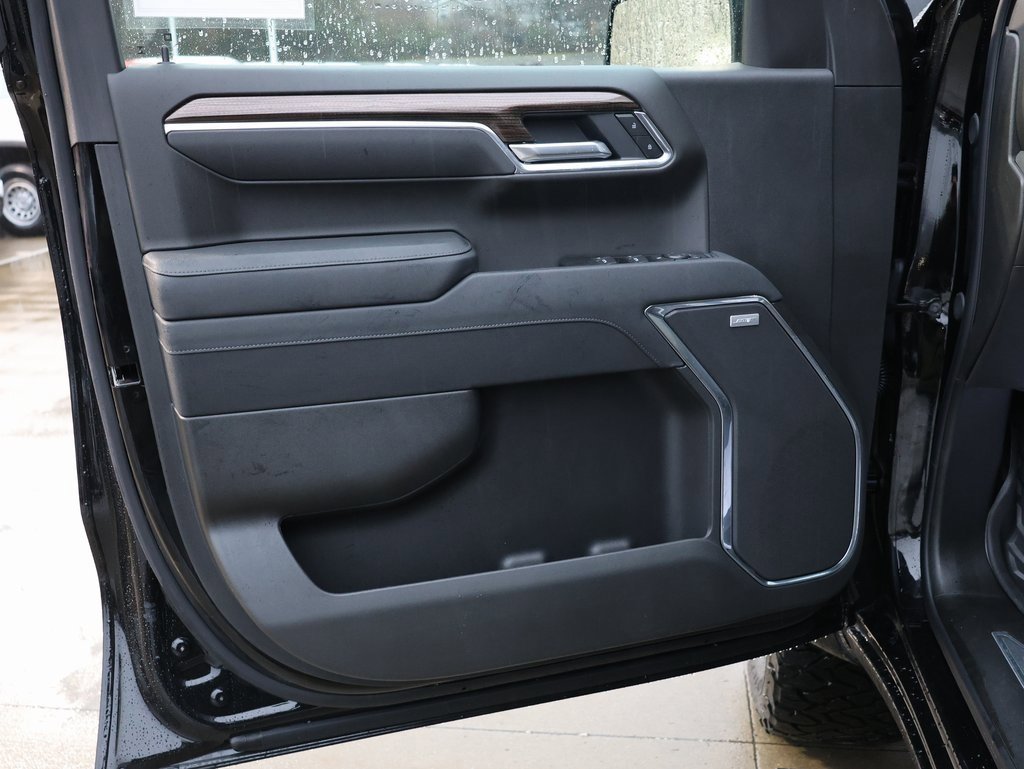 New 2026 Chevrolet Silverado 1500 RST image 12