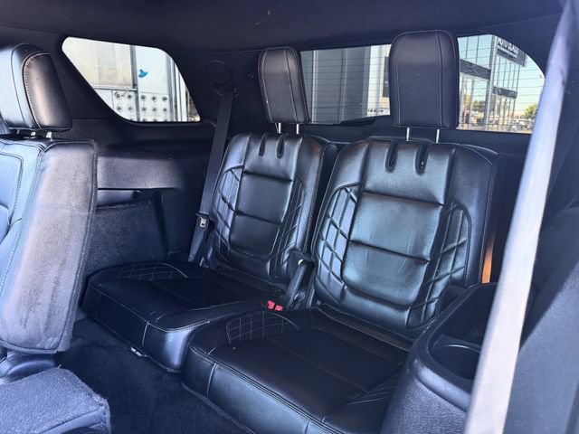 Used 2016 Ford Explorer Platinum AWD/4WD image 22